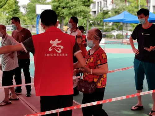 光影印記 8000多小時(shí)服務(wù)歷程中的動人瞬間